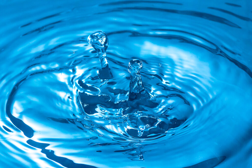 Blue,Glass,Colored,Water,Drop,Splash